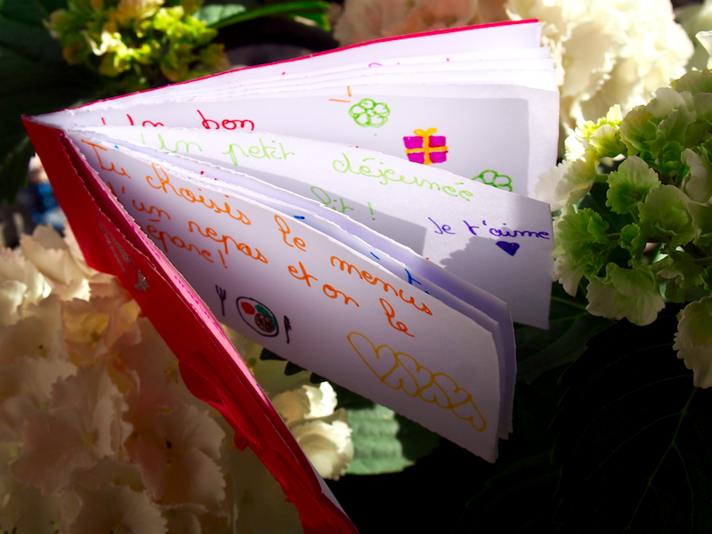 5ee9026ff396d_DIY-fete-des-peres-carnet-de-bons.png